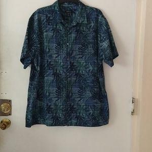 Van Heusen. A men Shirt 💪